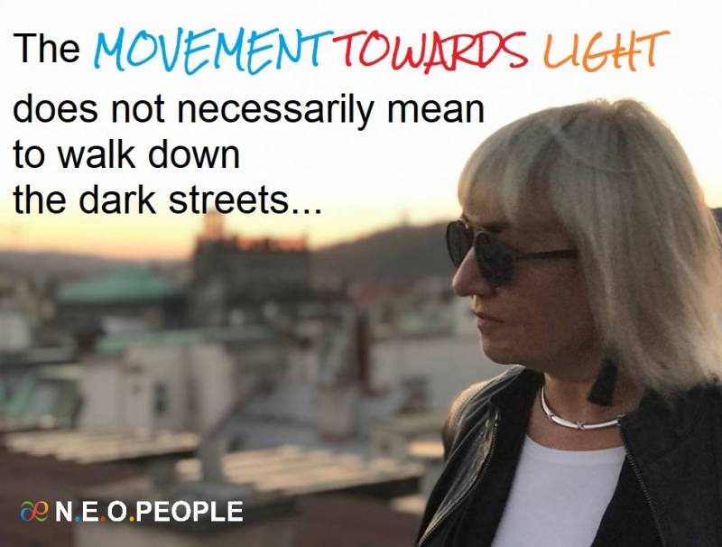 MOVEMENT TOWARDS LIGHT by Victoria Contoret